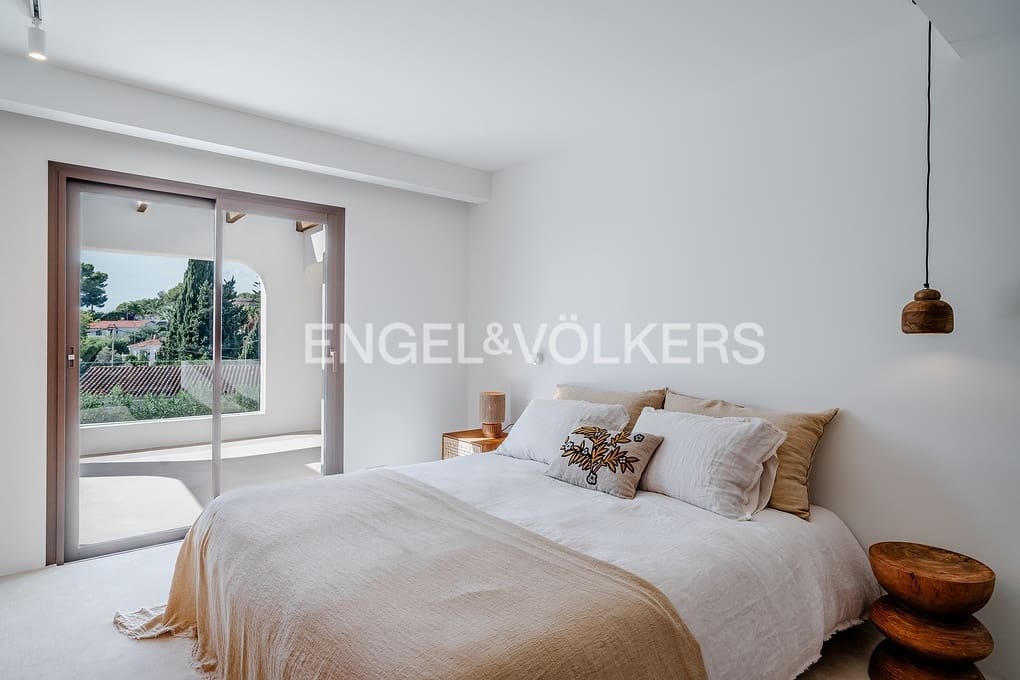 5 makuuhuone Huvila myytävänä paikassa Benissa mukana uima-altaan 
autotalli - 2 795 000 € (Ref: 9343892)