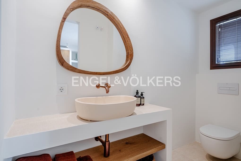 5 makuuhuone Huvila myytävänä paikassa Benissa mukana uima-altaan 
autotalli - 2 795 000 € (Ref: 9343892)