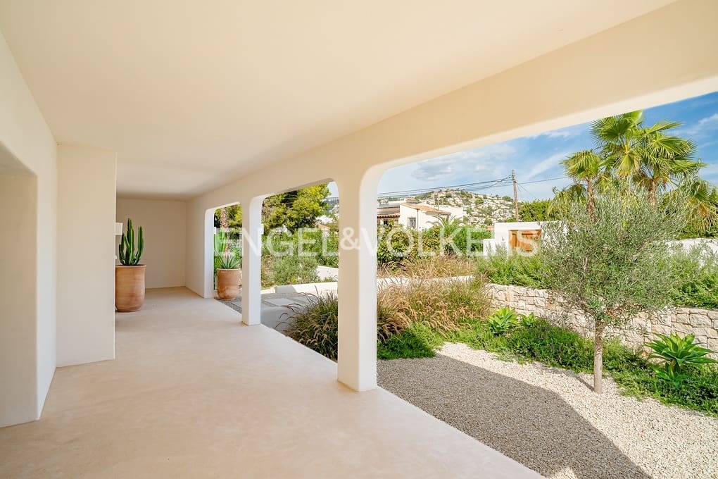 5 makuuhuone Huvila myytävänä paikassa Benissa mukana uima-altaan 
autotalli - 2 795 000 € (Ref: 9343892)