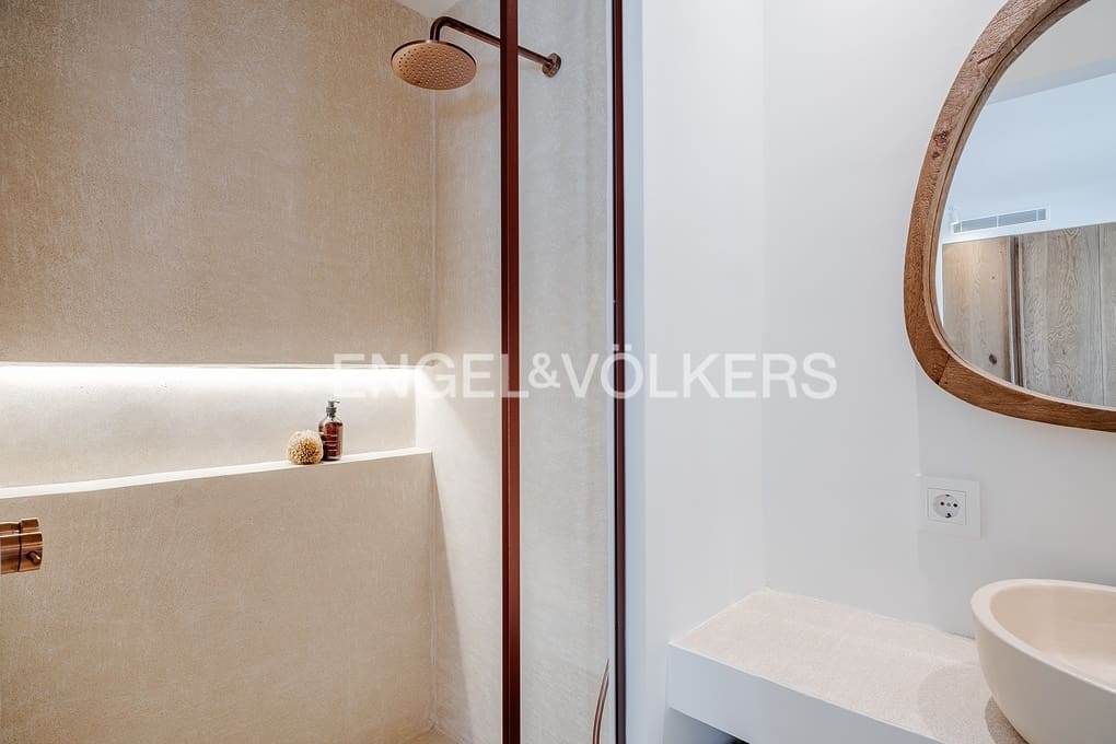 5 slaapkamer Villa te koop in Benissa met zwembad garage - € 2.495.000 (Ref: 9343892)