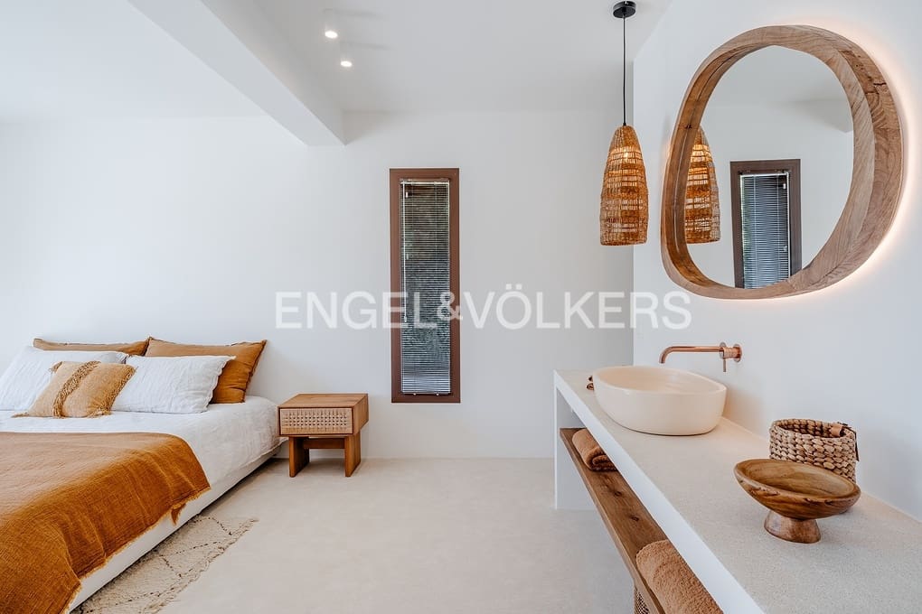 5 slaapkamer Villa te koop in Benissa met zwembad garage - € 2.495.000 (Ref: 9343892)