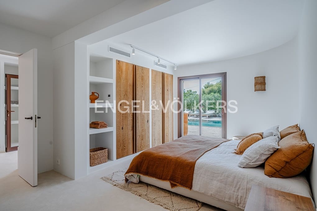 5 slaapkamer Villa te koop in Benissa met zwembad garage - € 2.495.000 (Ref: 9343892)