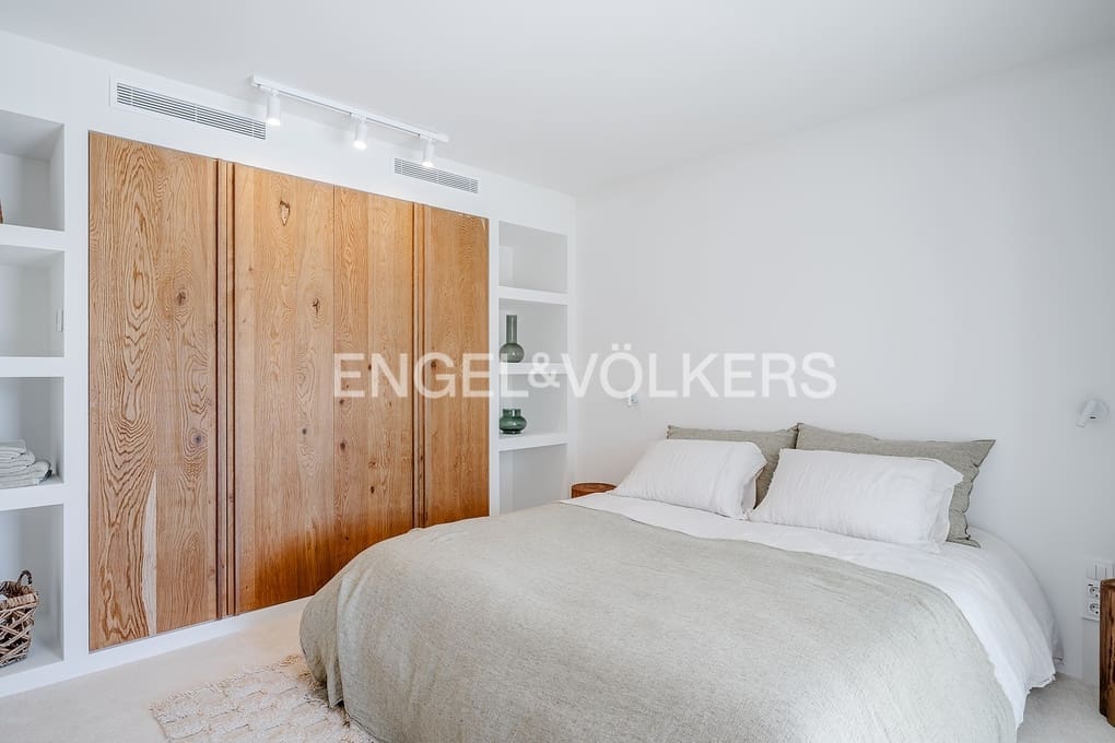 5 slaapkamer Villa te koop in Benissa met zwembad garage - € 2.495.000 (Ref: 9343892)