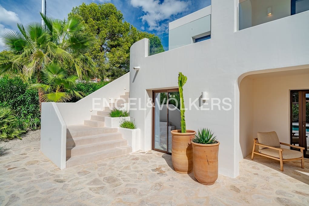 5 slaapkamer Villa te koop in Benissa met zwembad garage - € 2.495.000 (Ref: 9343892)