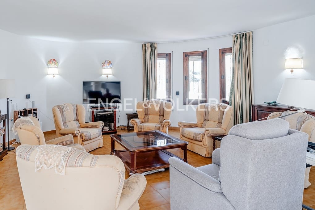 4 sovrum Villa till salu i Calpe / Calp med pool garage - 690 000 € (Ref: 9344031)