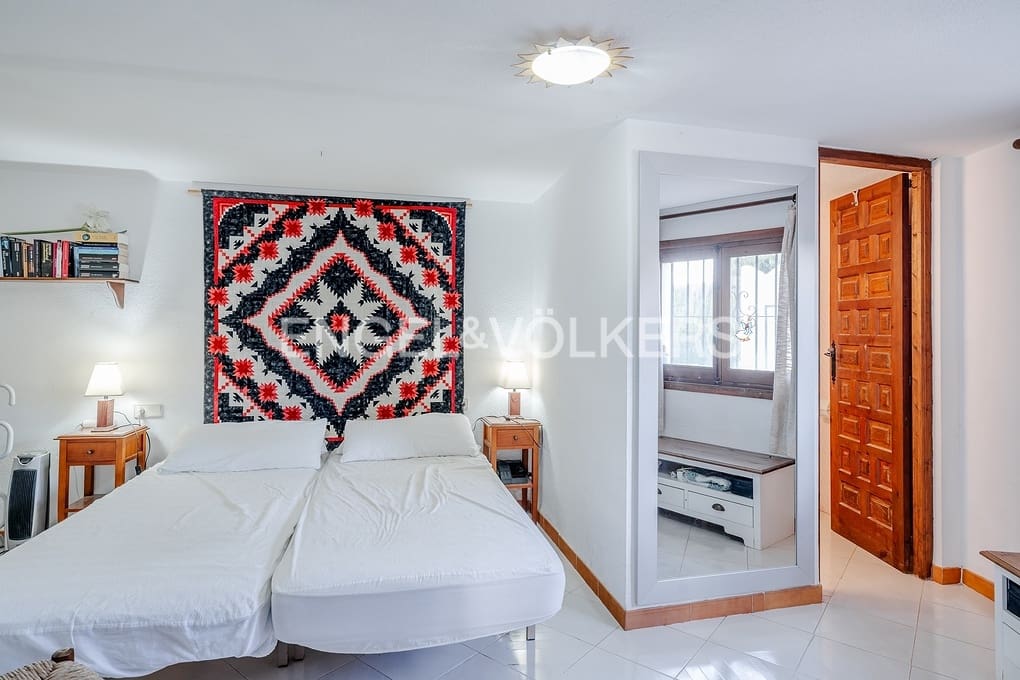 4 sovrum Villa till salu i Calpe / Calp med pool garage - 690 000 € (Ref: 9344031)