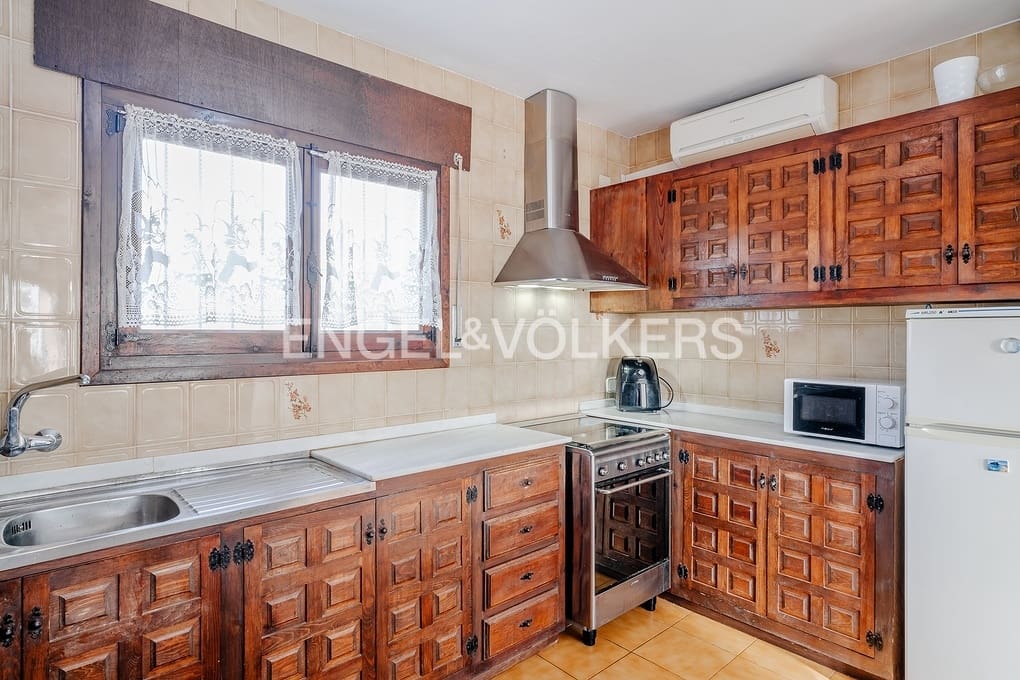 4 sovrum Villa till salu i Calpe / Calp med pool garage - 690 000 € (Ref: 9344031)