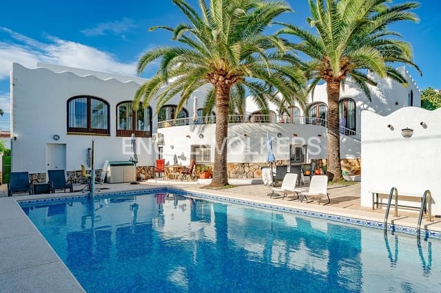 4 sovrum Villa till salu i Calpe / Calp med pool garage - 690 000 € (Ref: 9344031)