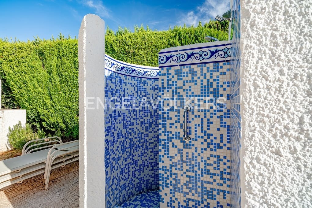 4 sovrum Villa till salu i Calpe / Calp med pool garage - 690 000 € (Ref: 9344031)