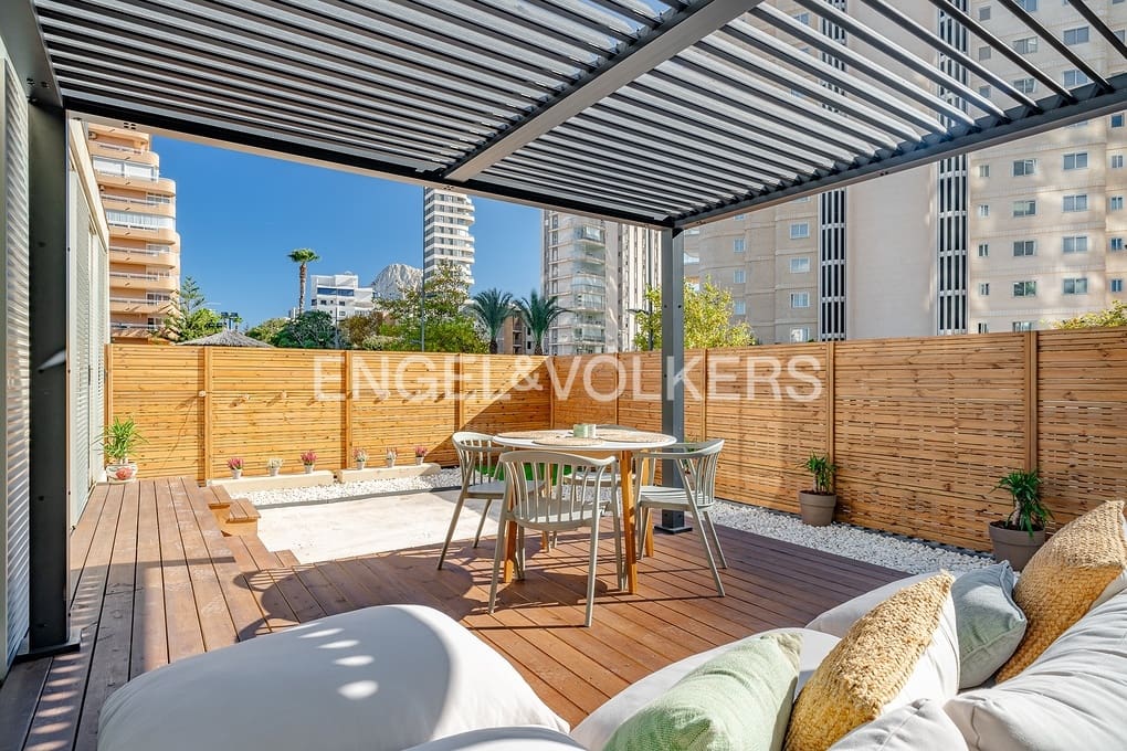 3 makuuhuone Huoneisto myytävänä paikassa Calpe / Calp mukana uima-altaan 
autotalli - 498 000 € (Ref: 9348638)