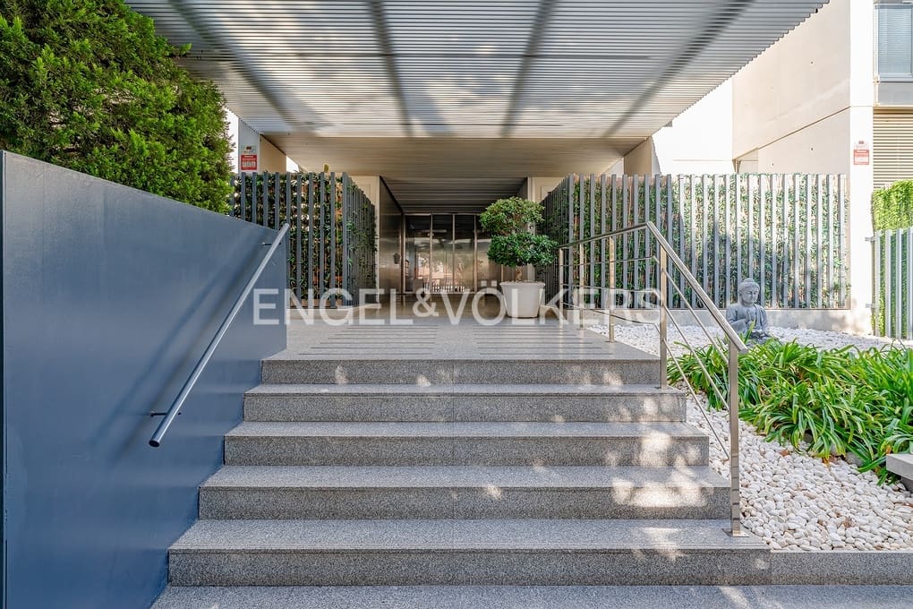 3 makuuhuone Huoneisto myytävänä paikassa Calpe / Calp mukana uima-altaan 
autotalli - 498 000 € (Ref: 9348638)