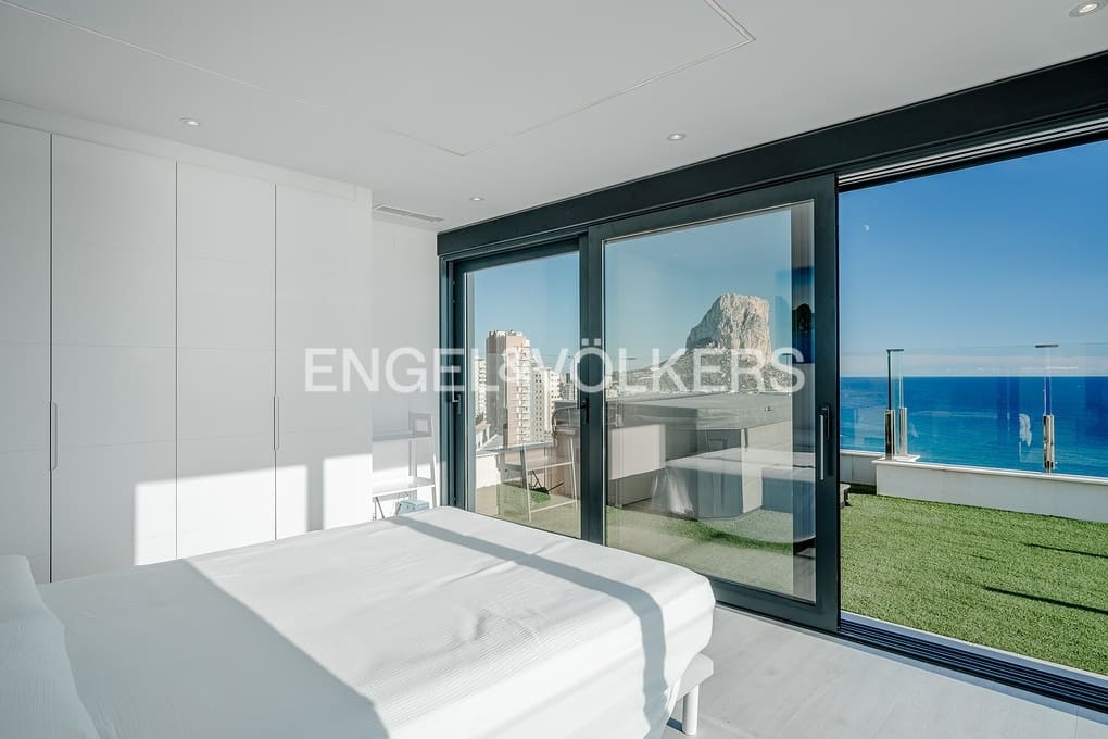 3 sovrum Takvåning till salu i Calpe / Calp med pool garage - 1 999 000 € (Ref: 9369219)