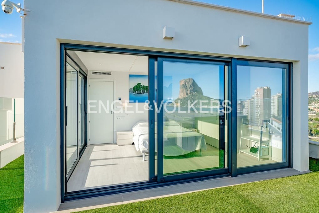 3 sovrum Takvåning till salu i Calpe / Calp med pool garage - 1 999 000 € (Ref: 9369219)