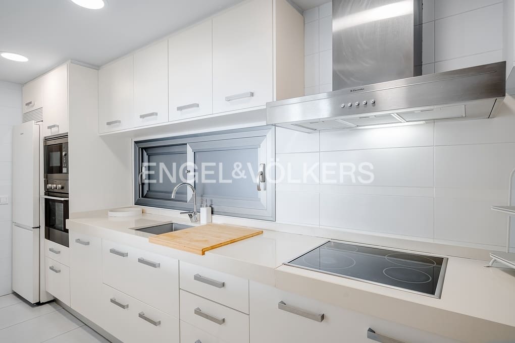 3 soveværelse Lejlighed til salg i Altea med swimmingpool garage - € 975.000 (Ref: 9373626)