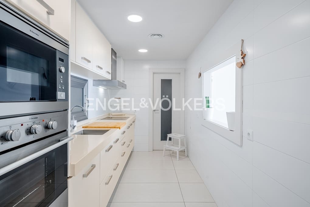 3 soveværelse Lejlighed til salg i Altea med swimmingpool garage - € 975.000 (Ref: 9373626)