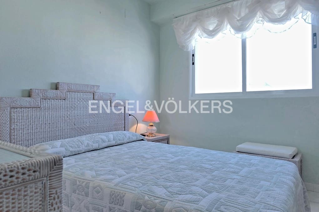 Apartamento de 2 habitaciones en Calpe / Calp en venta con piscina - 370.000 € (Ref: 9379578)