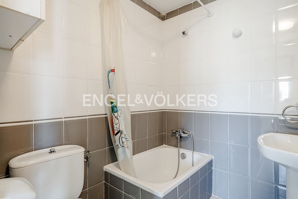 Apartamento de 2 habitaciones en Calpe / Calp en venta con piscina - 370.000 € (Ref: 9379578)