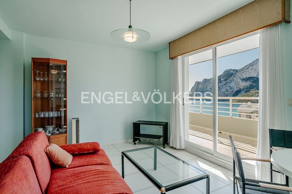 Apartamento de 2 habitaciones en Calpe / Calp en venta con piscina - 370.000 € (Ref: 9379578)