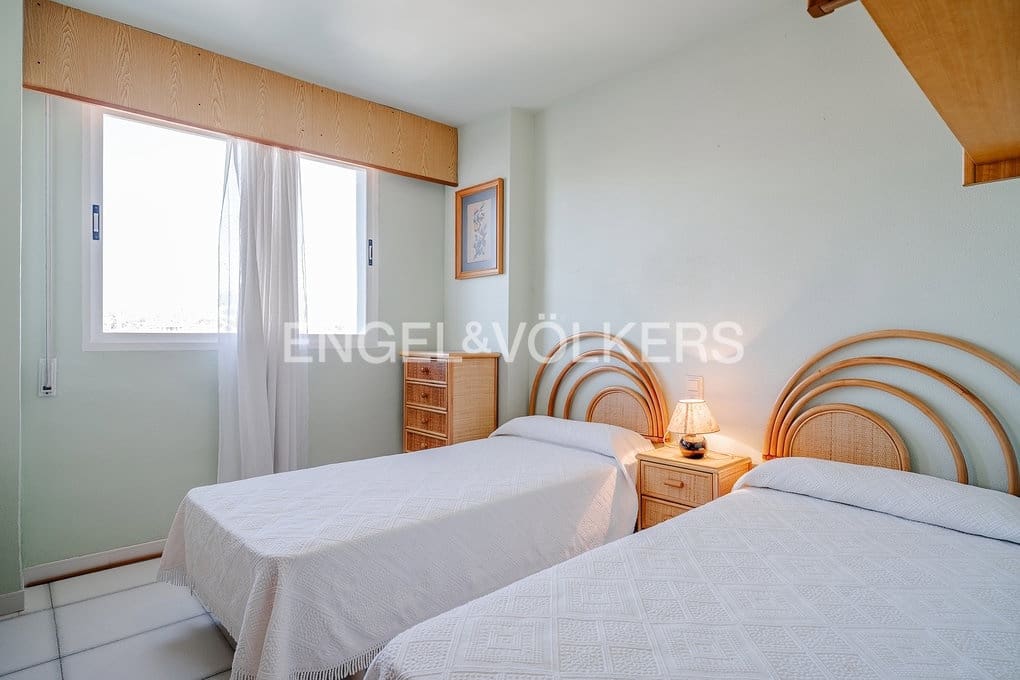 2 sovrum Lägenhet till salu i Calpe / Calp med pool - 370 000 € (Ref: 9379578)