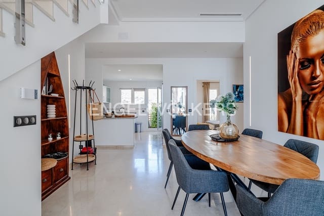 2 soverom Leilighet til salgs i Altea med svømmebasseng garasje - € 535 000 (Ref: 9384791)