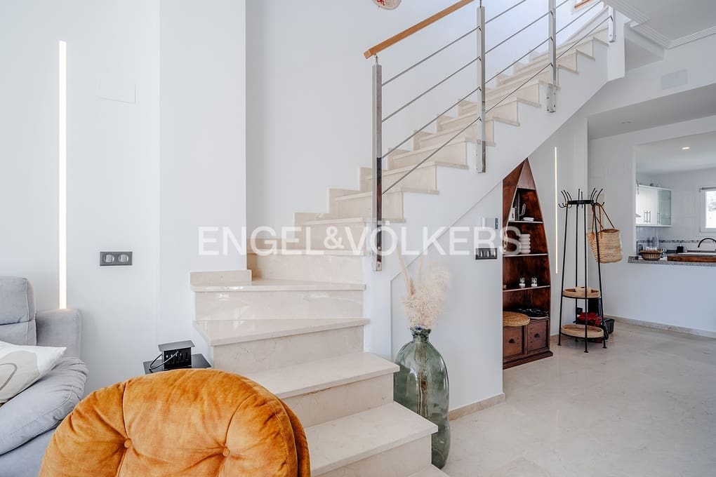 2 soverom Leilighet til salgs i Altea med svømmebasseng garasje - € 535 000 (Ref: 9384791)