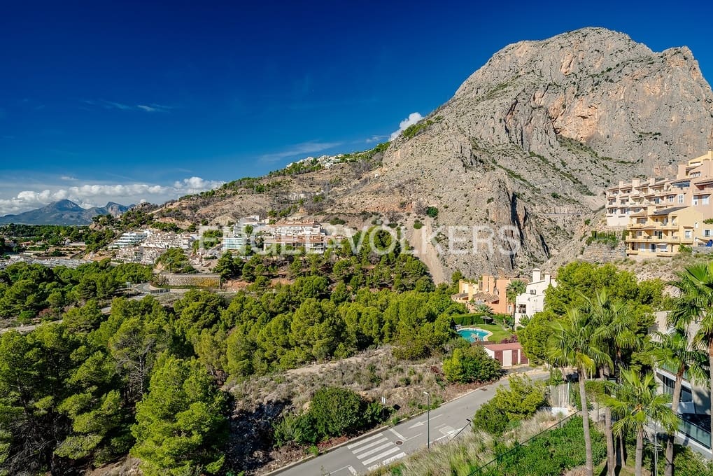 2 soverom Leilighet til salgs i Altea med svømmebasseng garasje - € 535 000 (Ref: 9384791)