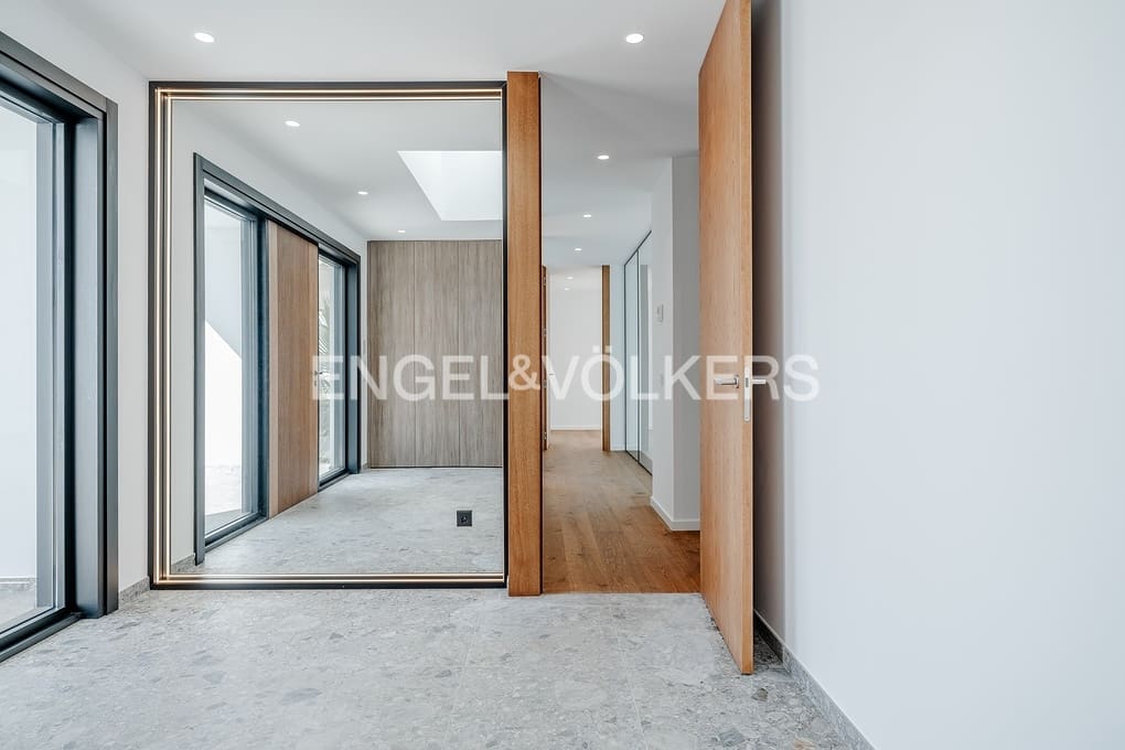 3 soverom Villa til salgs i Cumbre del Sol med svømmebasseng garasje - € 2 400 000 (Ref: 9389974)