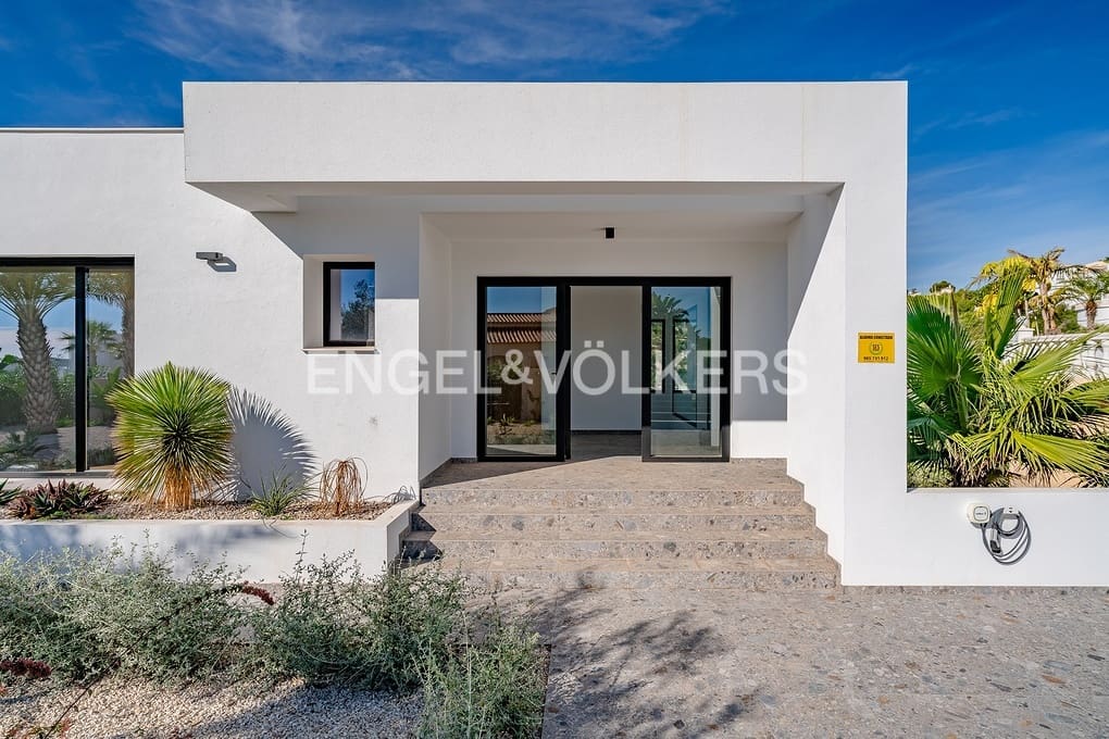 3 soverom Villa til salgs i Cumbre del Sol med svømmebasseng garasje - € 2 400 000 (Ref: 9389974)