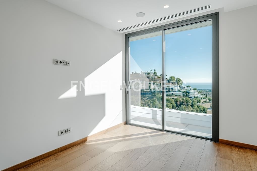 6 soveværelse Villa til salg i Benissa med swimmingpool garage - € 4.300.000 (Ref: 9400095)