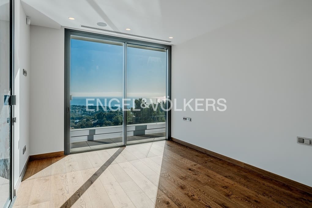 6 soveværelse Villa til salg i Benissa med swimmingpool garage - € 4.300.000 (Ref: 9400095)