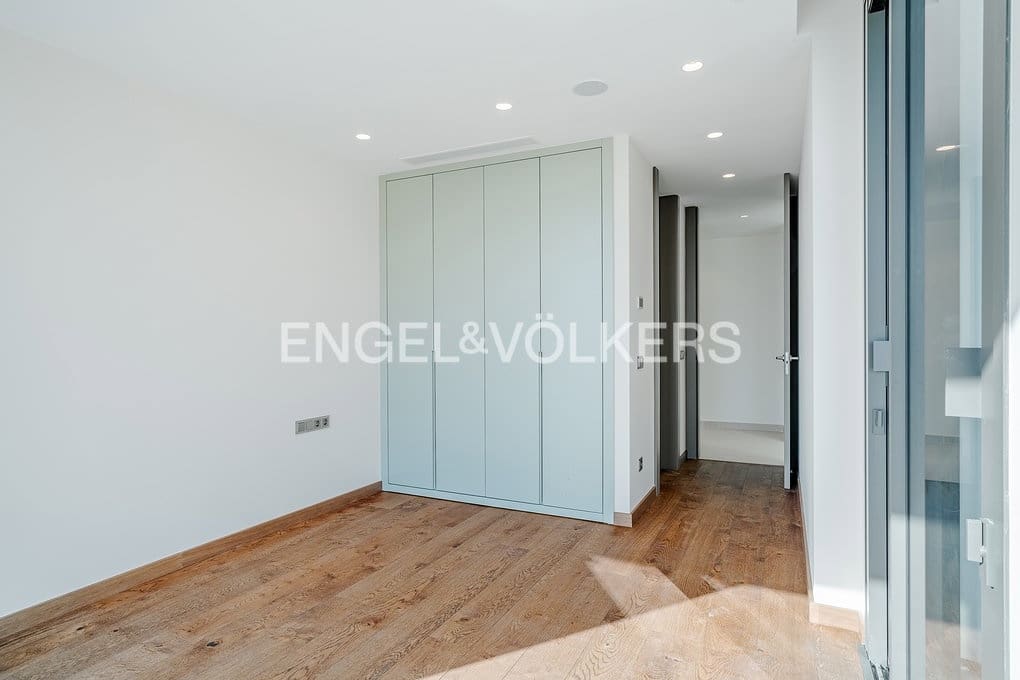6 soveværelse Villa til salg i Benissa med swimmingpool garage - € 3.900.000 (Ref: 9400095)