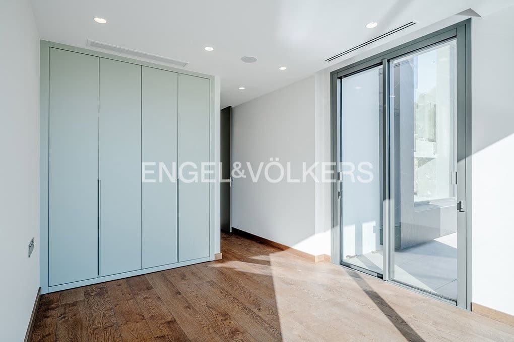 6 soveværelse Villa til salg i Benissa med swimmingpool garage - € 3.900.000 (Ref: 9400095)