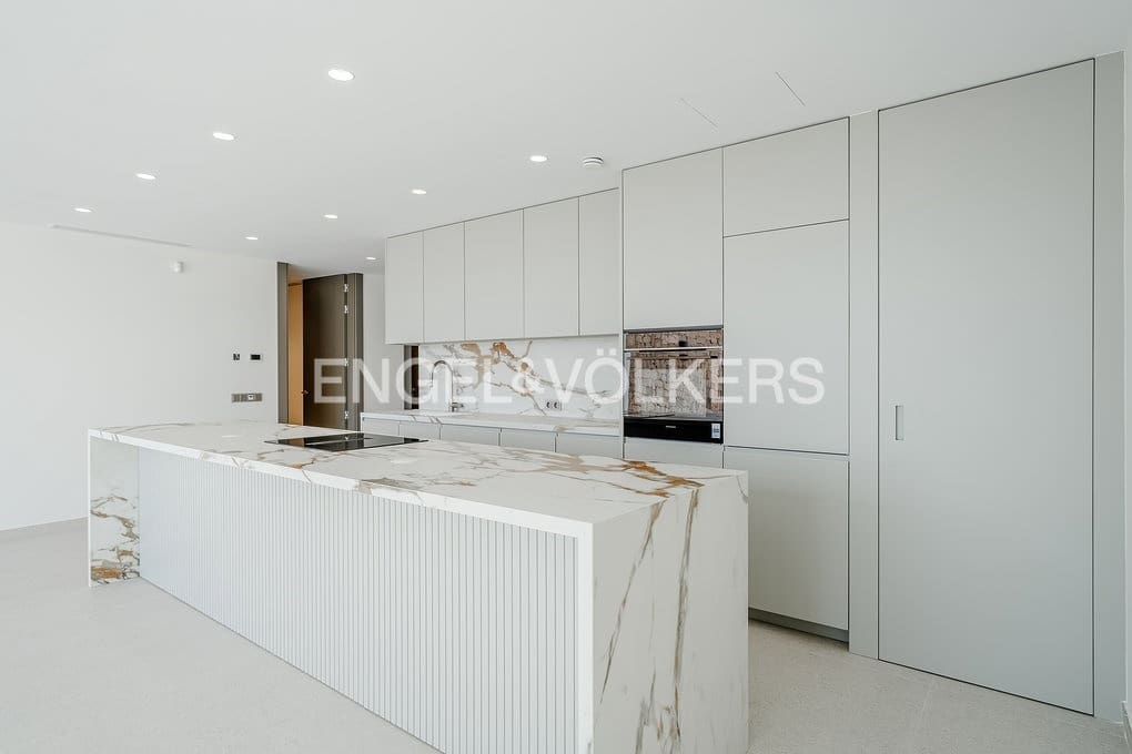 6 soveværelse Villa til salg i Benissa med swimmingpool garage - € 3.900.000 (Ref: 9400095)