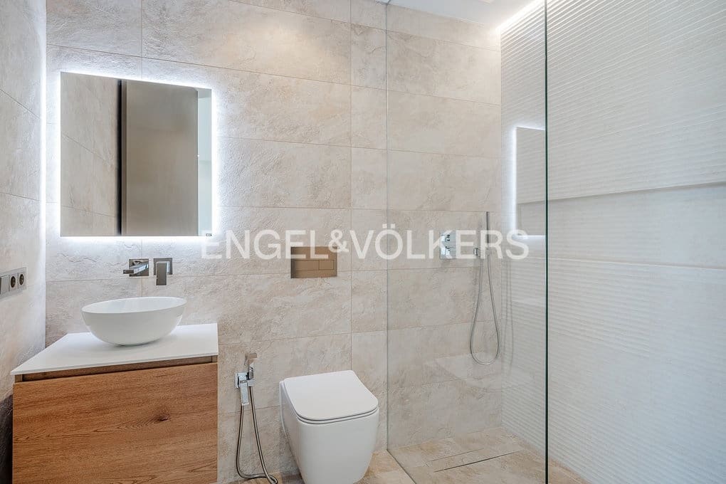 6 soveværelse Villa til salg i Benissa med swimmingpool garage - € 3.900.000 (Ref: 9400095)