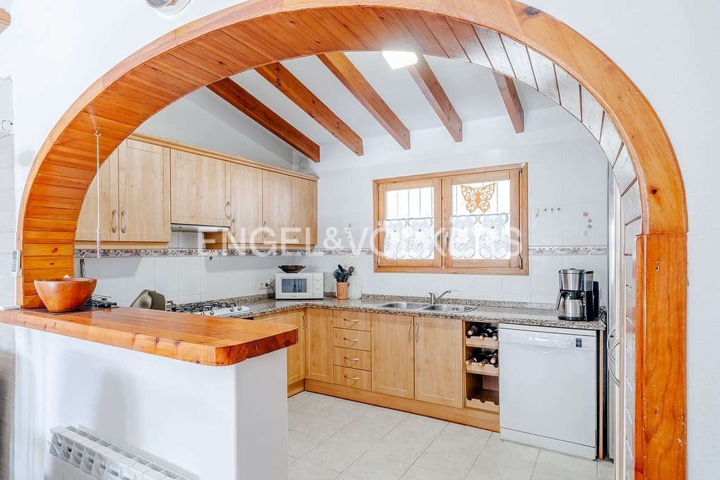 Chalet de 3 habitaciones en Calpe / Calp en venta con piscina garaje - 530.000 € (Ref: 9400225)