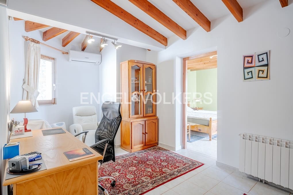 Chalet de 3 habitaciones en Calpe / Calp en venta con piscina garaje - 530.000 € (Ref: 9400225)