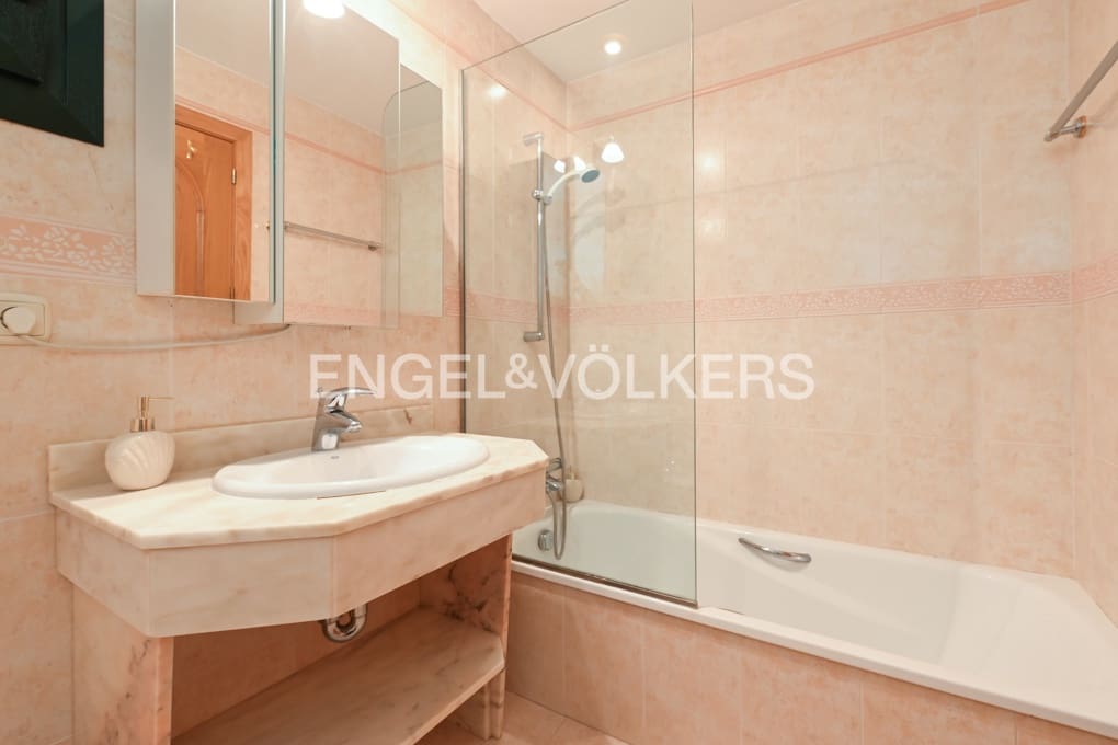 3 soveværelse Lejlighed til salg i Altea med swimmingpool garage - € 680.000 (Ref: 9428753)