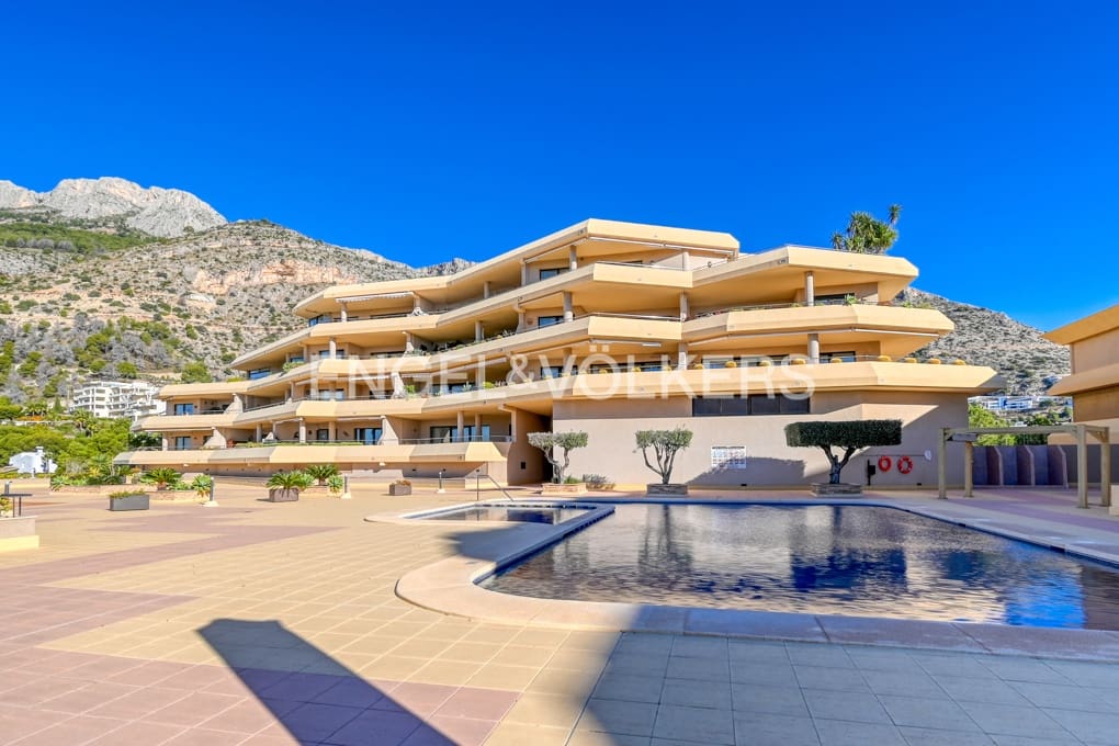 3 soveværelse Lejlighed til salg i Altea med swimmingpool garage - € 680.000 (Ref: 9428753)
