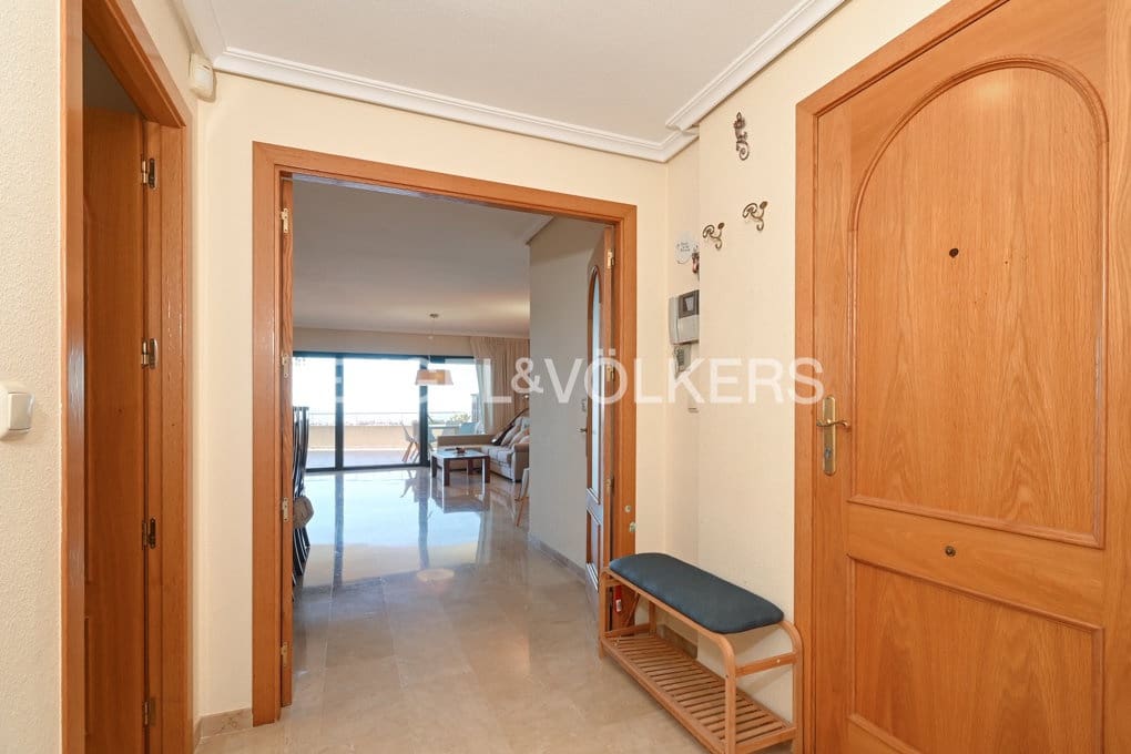 3 bedroom Apartment for sale in Altea with pool garage - € 720,000 (Ref: 9428753)