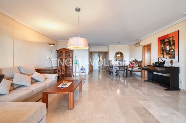3 Zimmer Apartment zu verkaufen in Altea mit Pool Garage - 720.000 € (Ref: 9428753)