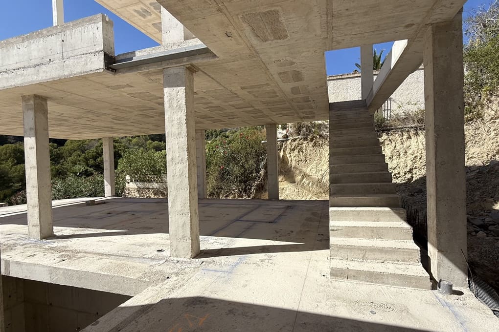 3 soveværelse Villa til salg i Benissa med swimmingpool garage - € 1.890.000 (Ref: 9438133)