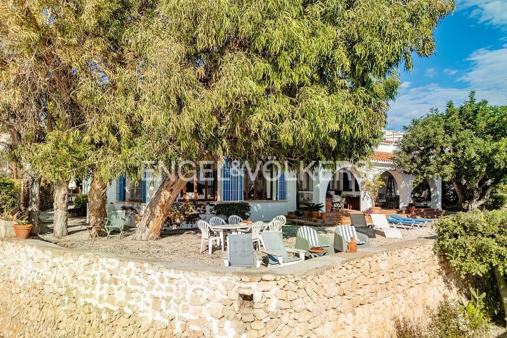 Chalet de 5 habitaciones en Calpe / Calp en venta con garaje - 2.400.000 € (Ref: 9449584)