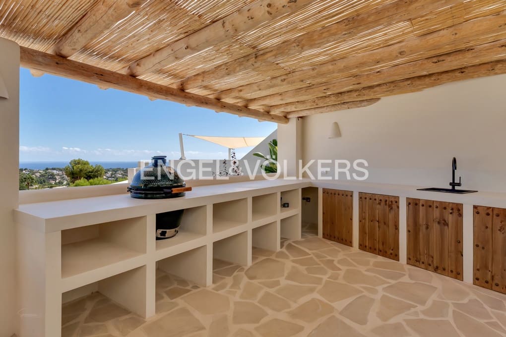 6 chambre Villa/Maison à vendre à Benissa avec piscine garage - 1 990 000 € (Ref: 9471791)