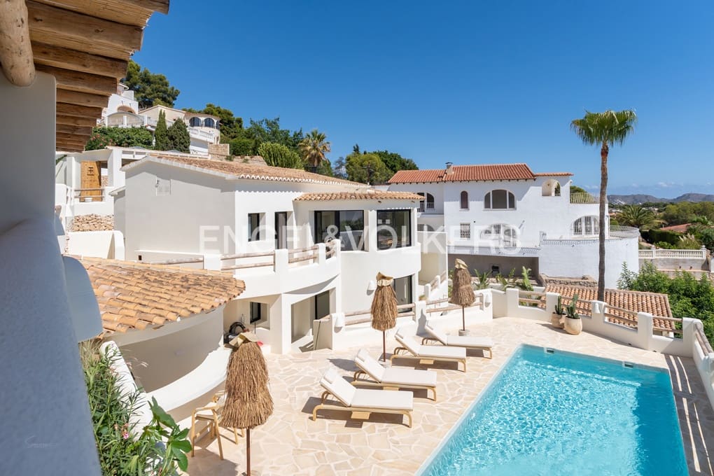 6 chambre Villa/Maison à vendre à Benissa avec piscine garage - 1 990 000 € (Ref: 9471791)