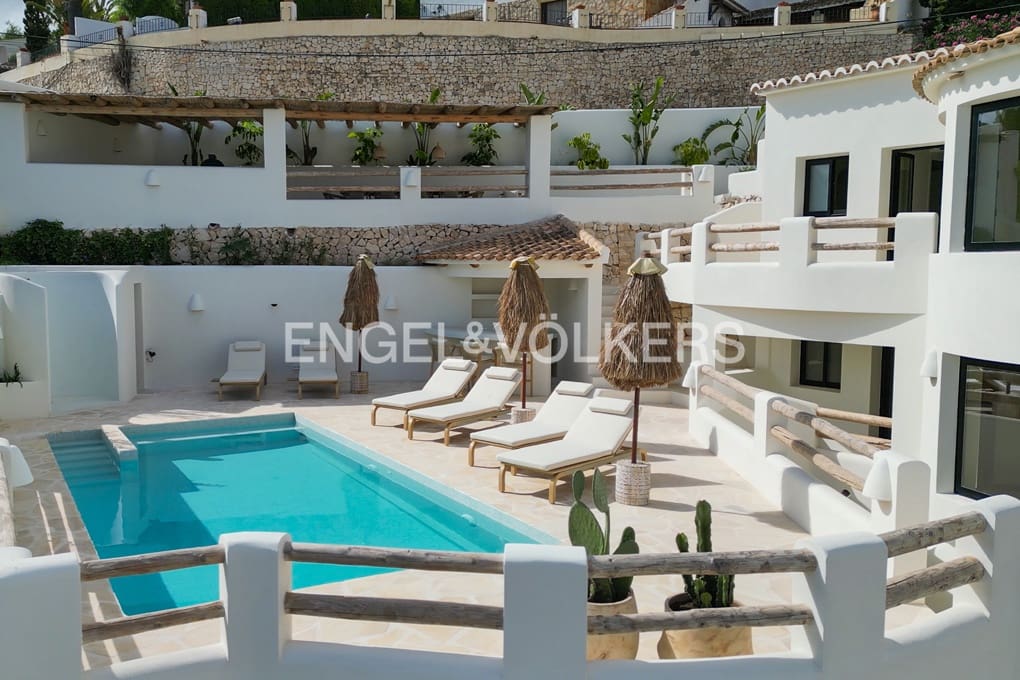 6 chambre Villa/Maison à vendre à Benissa avec piscine garage - 1 990 000 € (Ref: 9471791)