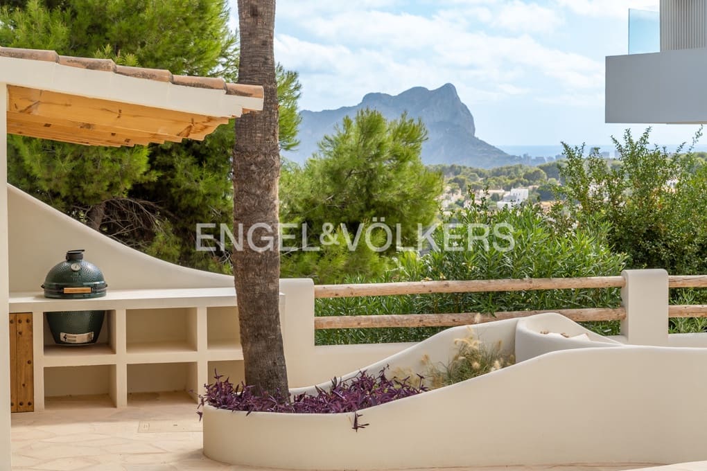 6 chambre Villa/Maison à vendre à Benissa avec piscine garage - 1 990 000 € (Ref: 9471791)