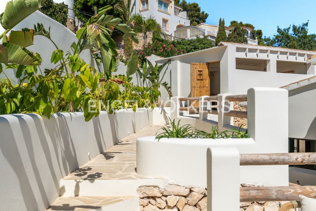 6 chambre Villa/Maison à vendre à Benissa avec piscine garage - 1 990 000 € (Ref: 9471791)