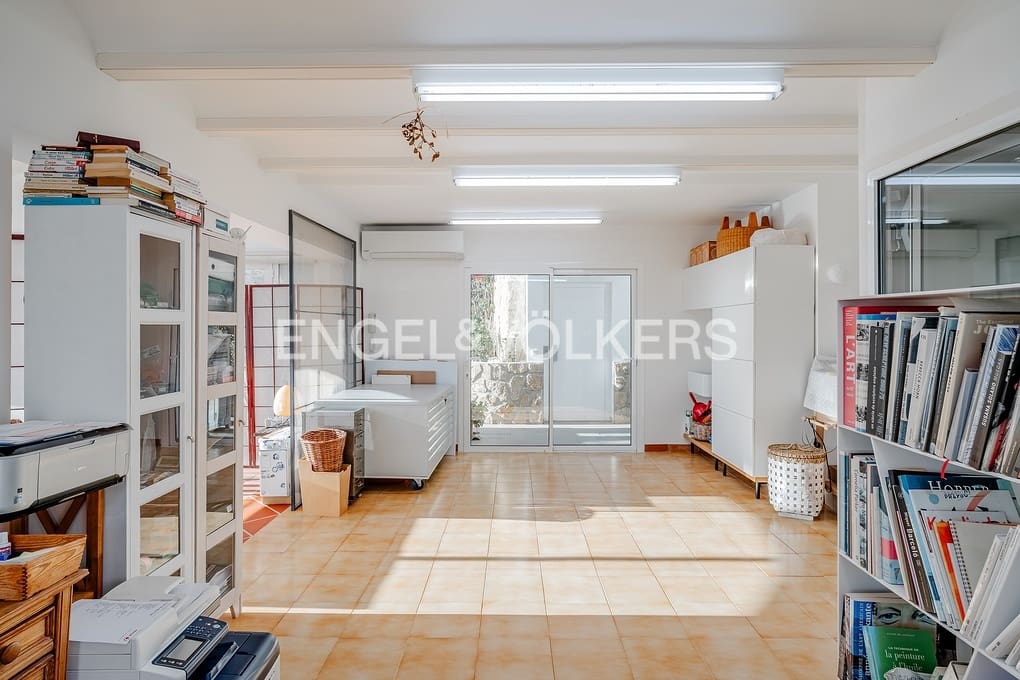 3 makuuhuone Huvila myytävänä paikassa Benissa mukana uima-altaan 
autotalli - 695 000 € (Ref: 9473345)