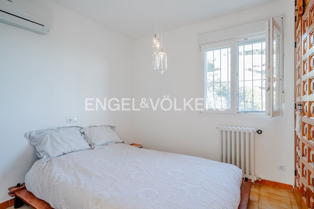 3 makuuhuone Huvila myytävänä paikassa Benissa mukana uima-altaan 
autotalli - 695 000 € (Ref: 9473345)