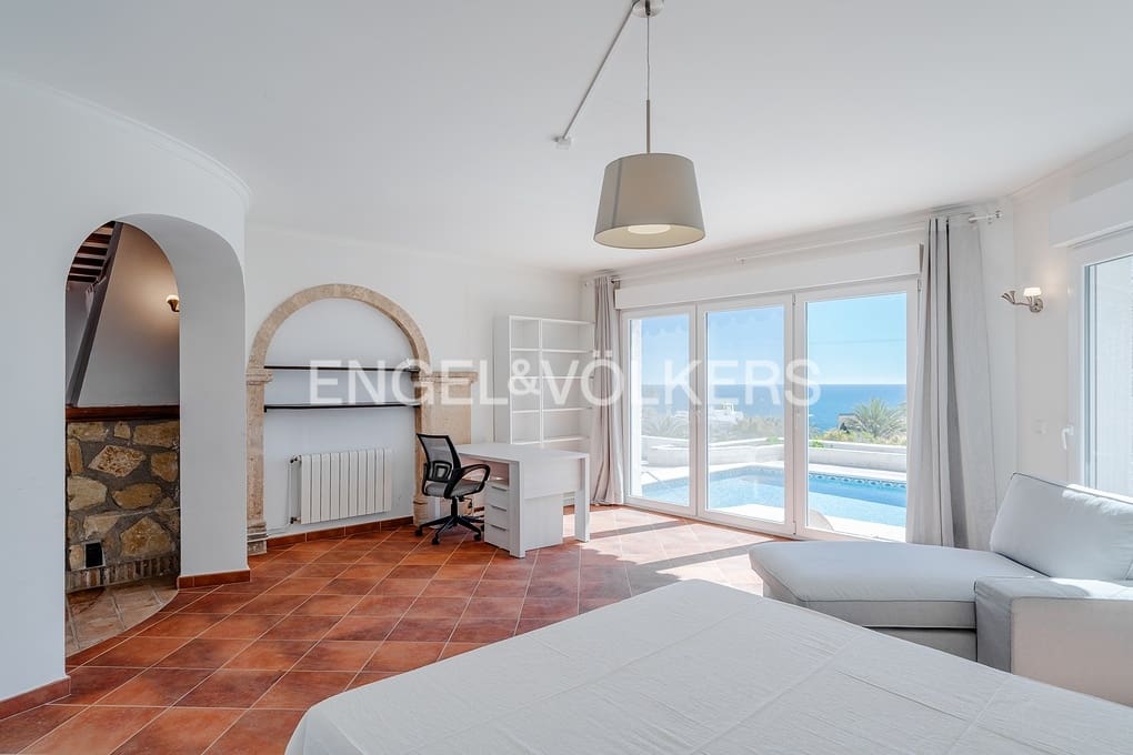 4 chambre Villa/Maison à vendre à Calpe / Calp avec piscine garage - 1 450 000 € (Ref: 9475683)